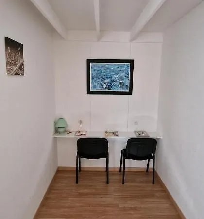 Loft Equipe 7 Personnes Apartment Hazebrouck